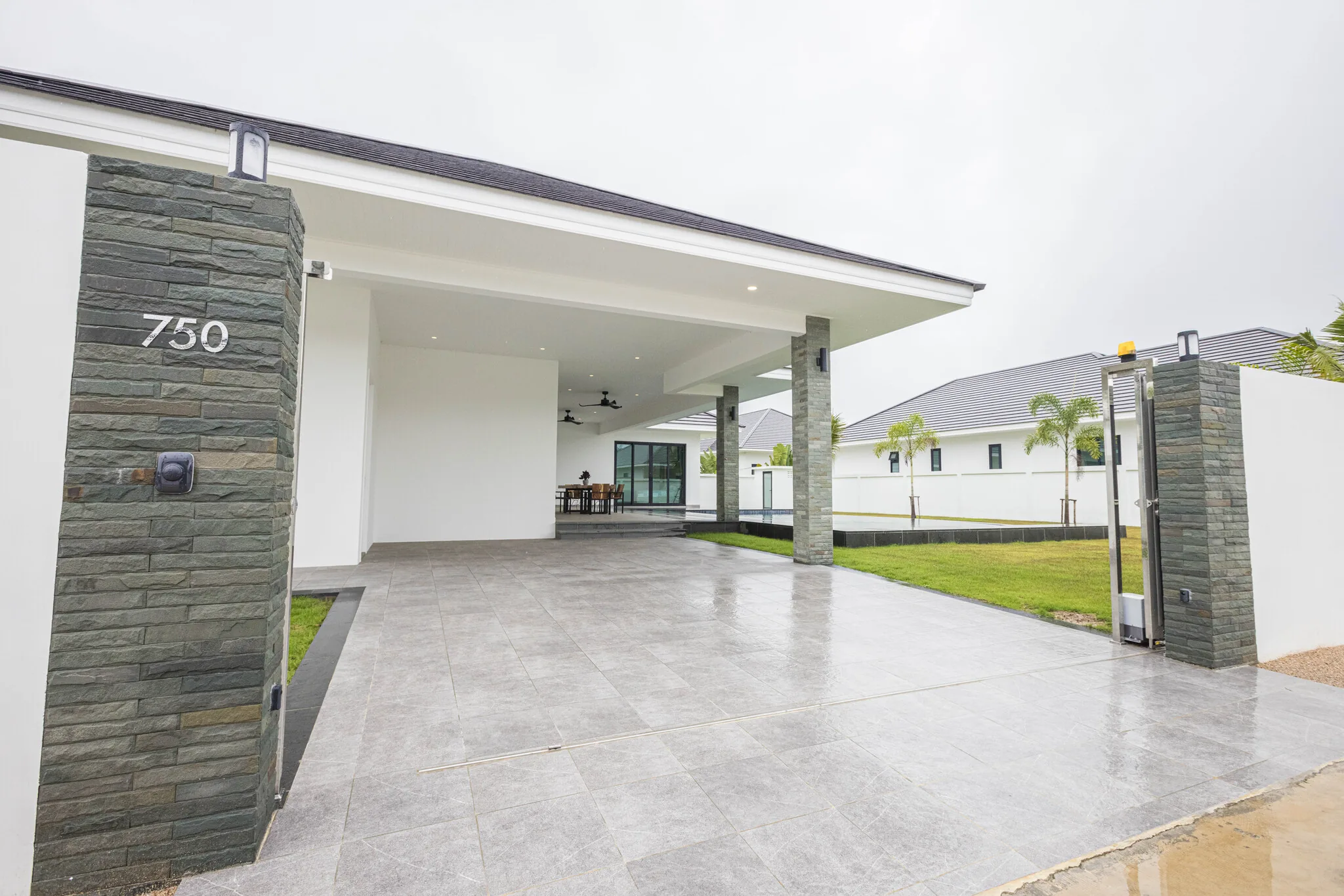 Covered parking & entrance